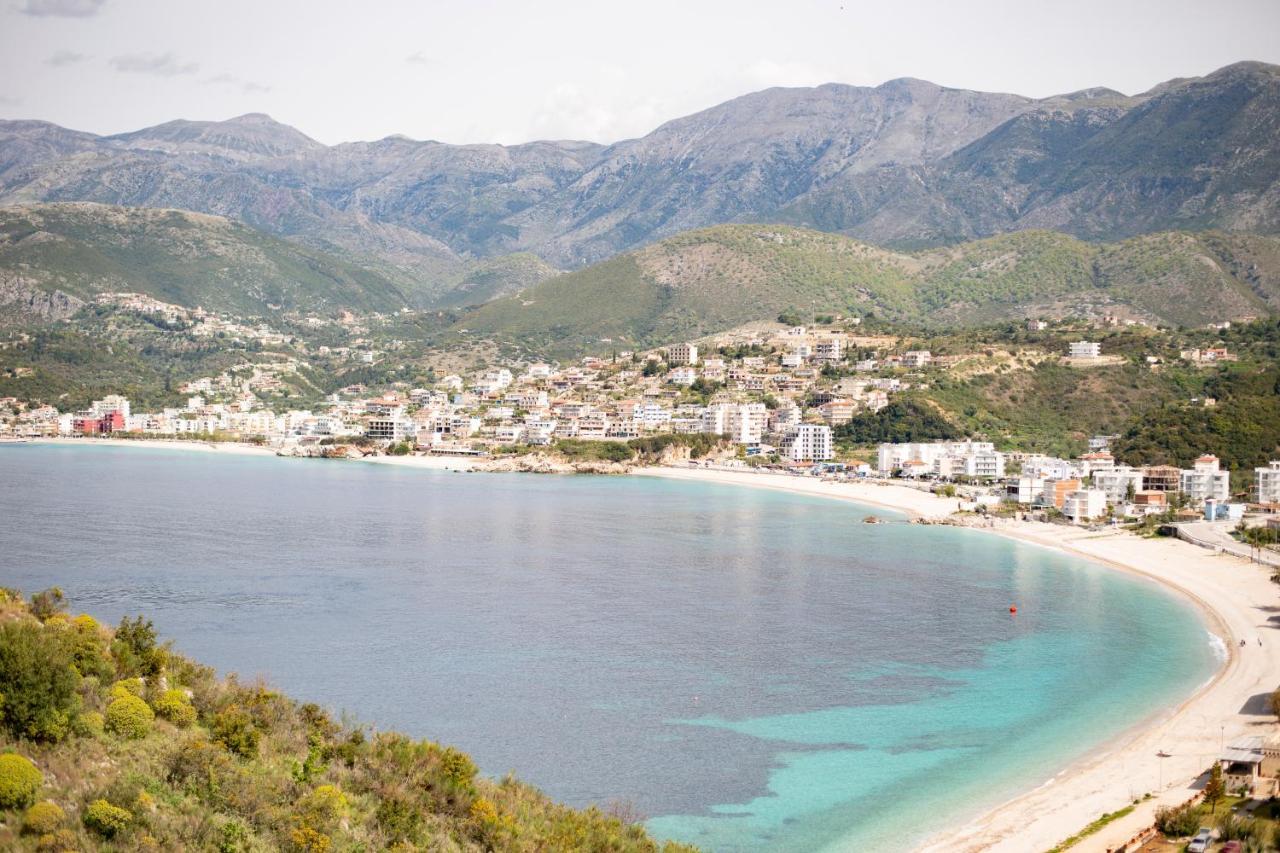 Hotel Mesun Himare Exteriör bild