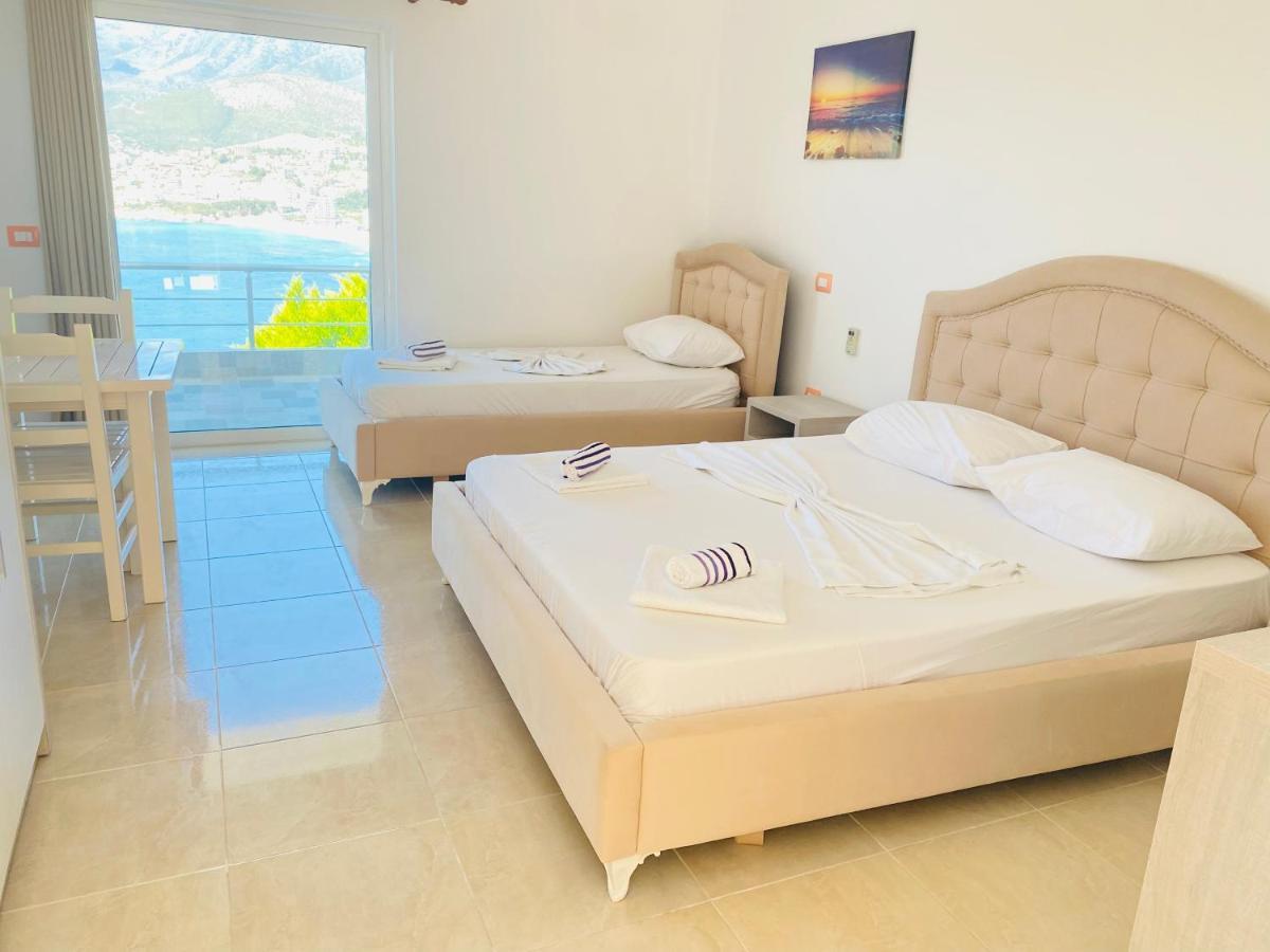Hotel Mesun Himare Exteriör bild